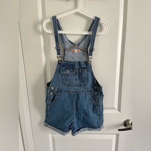 Cute overalls